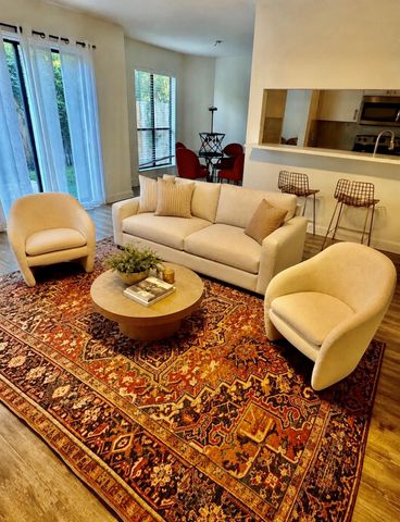 13304 Saddlebrook TRL A, Austin, TX 78729