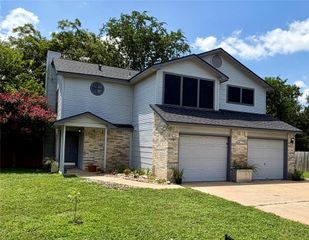 13304 Saddlebrook TRL A, Austin, TX 78729