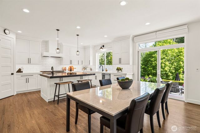 34102 SE Salal Street, Snoqualmie, WA 98065