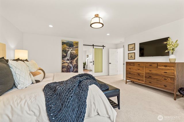 34102 SE Salal Street, Snoqualmie, WA 98065