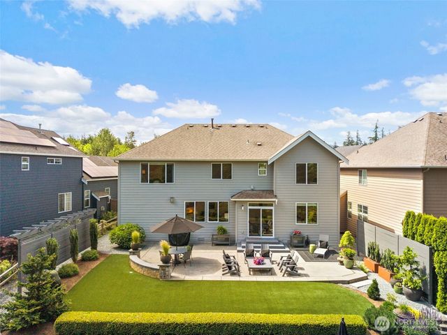 34102 SE Salal Street, Snoqualmie, WA 98065