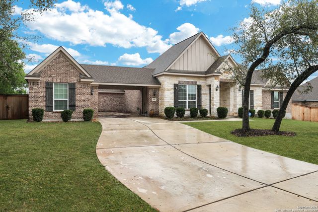 269 Big Bend, Castroville, TX 78009