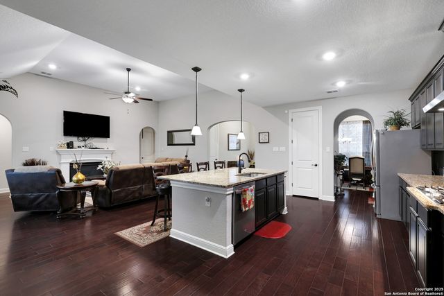269 Big Bend, Castroville, TX 78009