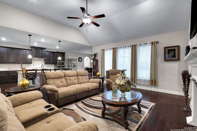 269 Big Bend, Castroville, TX 78009