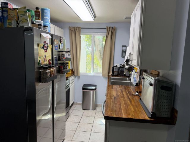 5350 Baltimore Dr 4, La Mesa, CA 91942