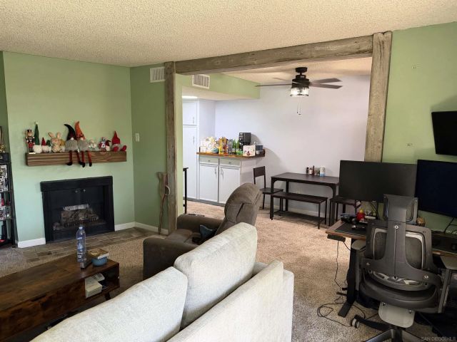 5350 Baltimore Dr 4, La Mesa, CA 91942