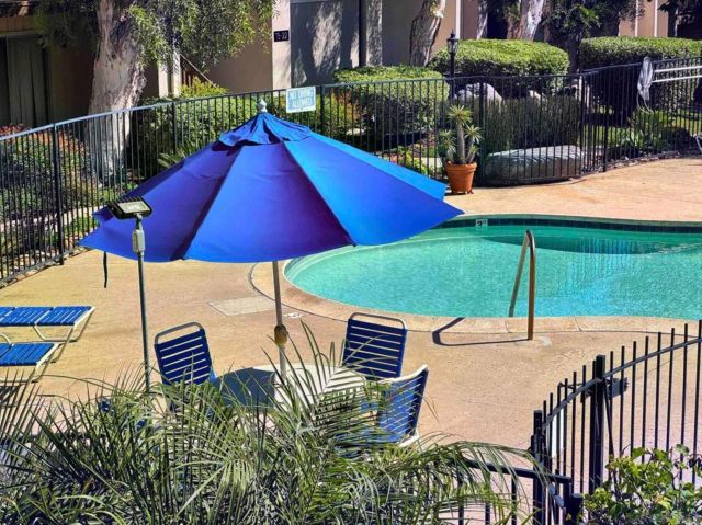 5350 Baltimore Dr 4, La Mesa, CA 91942