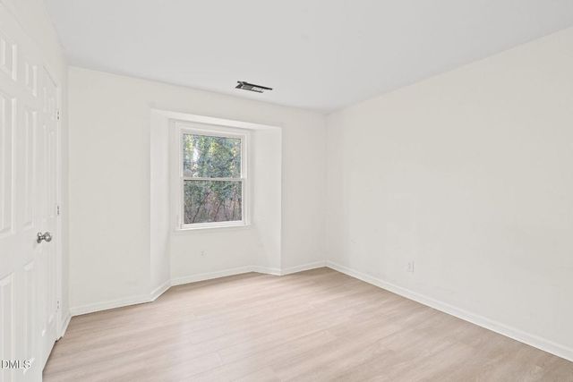 1300 Park Glen Drive 102, Raleigh, NC 27610