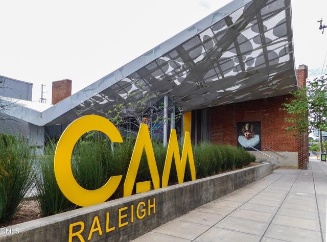 1300 Park Glen Drive 102, Raleigh, NC 27610