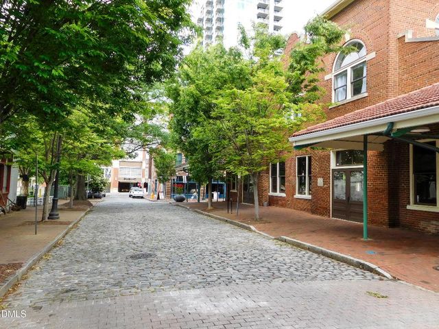 1300 Park Glen Drive 102, Raleigh, NC 27610