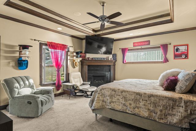 237 County Rd 2321, Mineola, TX 75773