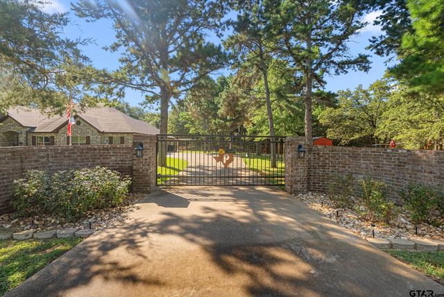 237 County Rd 2321, Mineola, TX 75773