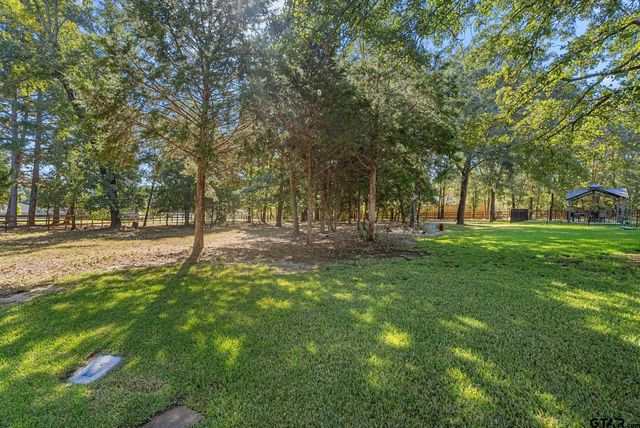 237 County Rd 2321, Mineola, TX 75773