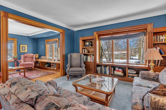 909 16th Street SW, Willmar, MN 56201