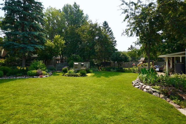 909 16th Street SW, Willmar, MN 56201