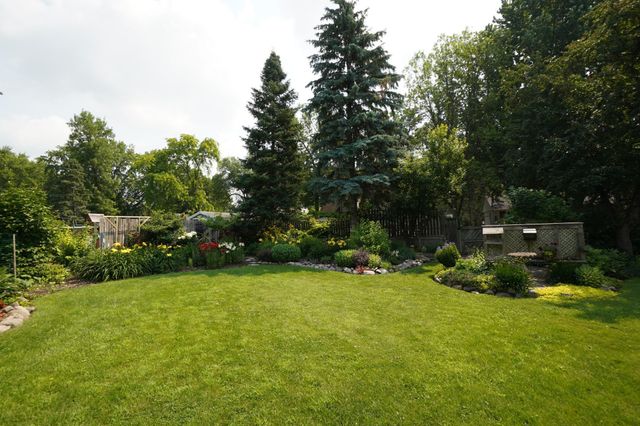 909 16th Street SW, Willmar, MN 56201