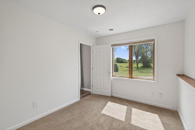 8713 Prestwick Parkway N, Brooklyn Park, MN 55443