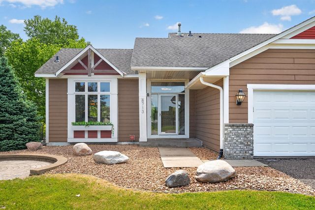 8713 Prestwick Parkway N, Brooklyn Park, MN 55443