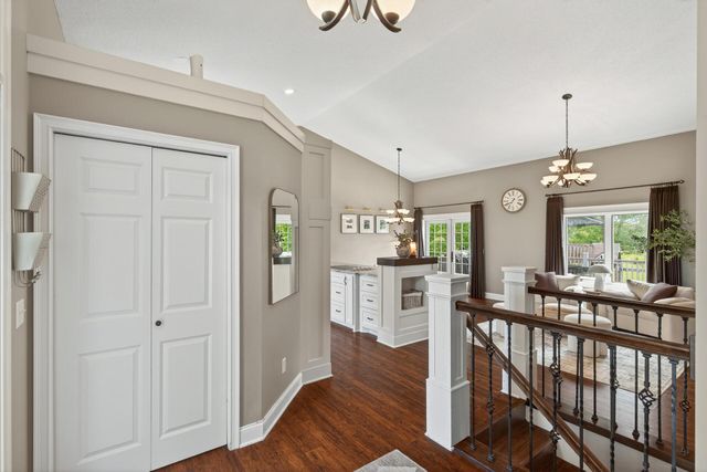 8713 Prestwick Parkway N, Brooklyn Park, MN 55443