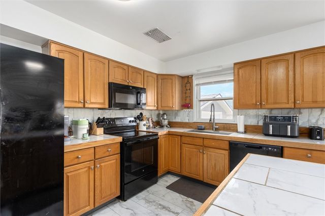 2206 Hewitt Drive, Billings, MT 59102