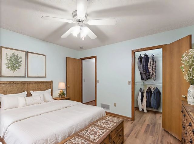 3434 Silver Lane NE, Saint Anthony, MN 55421