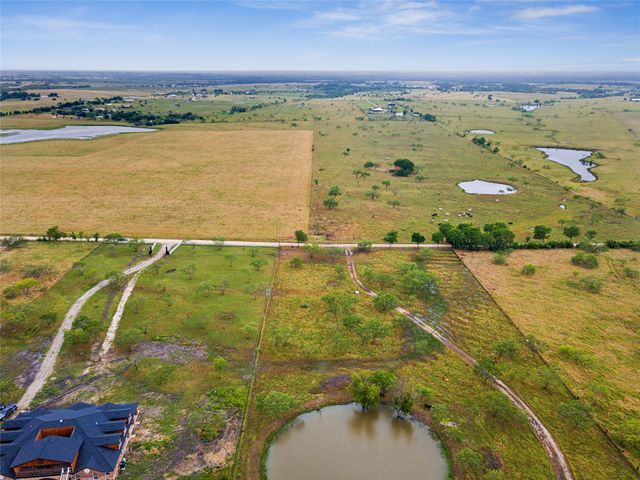 6872 County Road 0040 Road NW, Corsicana, TX 75110