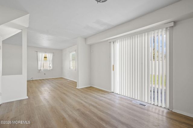 70 Harrington Circle, Willingboro, NJ 08046