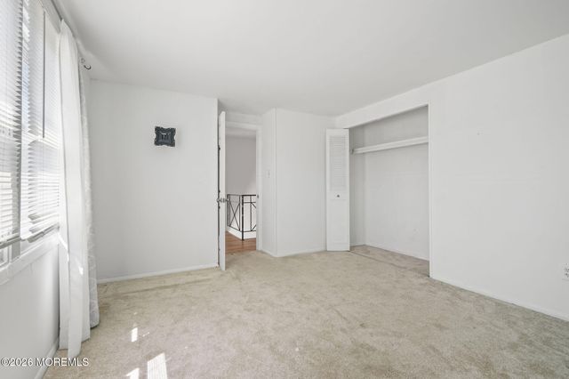 70 Harrington Circle, Willingboro, NJ 08046