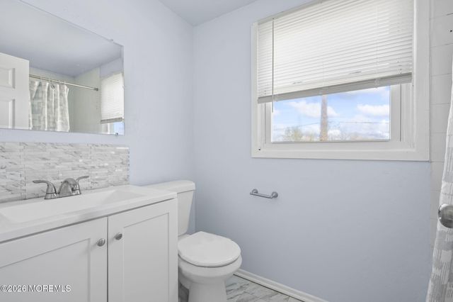 70 Harrington Circle, Willingboro, NJ 08046