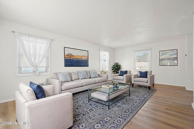 70 Harrington Circle, Willingboro, NJ 08046