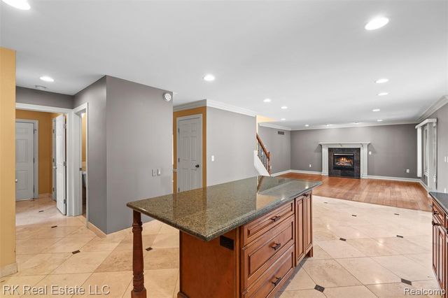 3178 Avalon Road, Rochester Hills, MI 48309