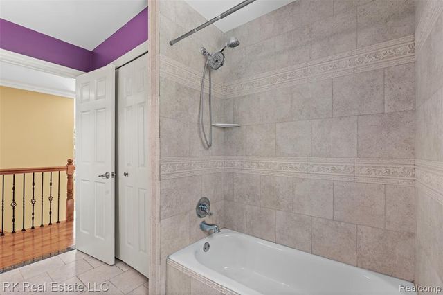 3178 Avalon Road, Rochester Hills, MI 48309