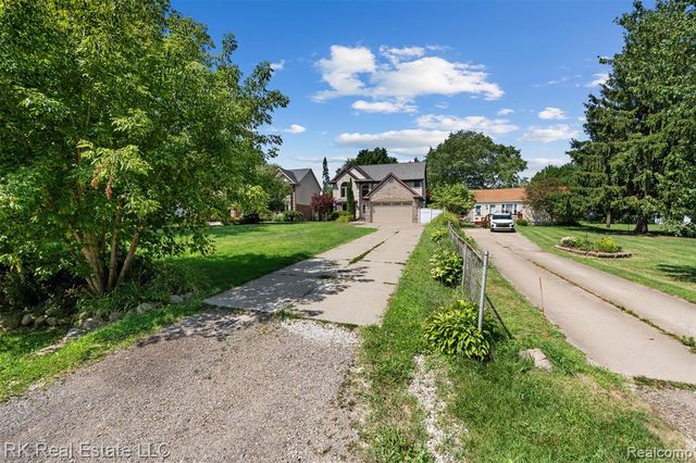 3178 Avalon Road, Rochester Hills, MI 48309