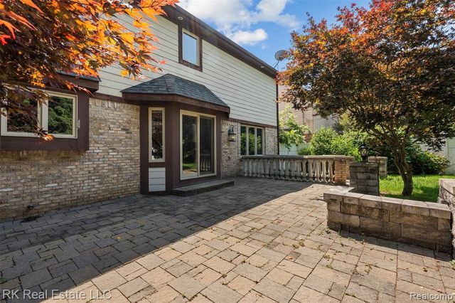 3178 Avalon Road, Rochester Hills, MI 48309