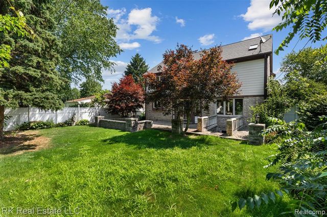 3178 Avalon Road, Rochester Hills, MI 48309