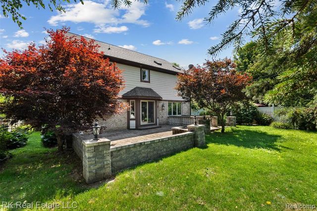 3178 Avalon Road, Rochester Hills, MI 48309
