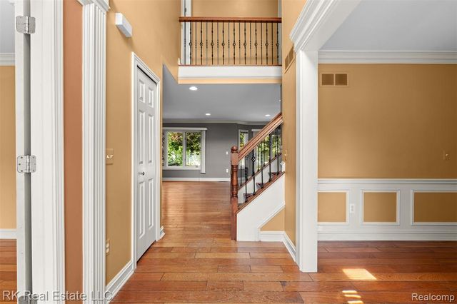 3178 Avalon Road, Rochester Hills, MI 48309