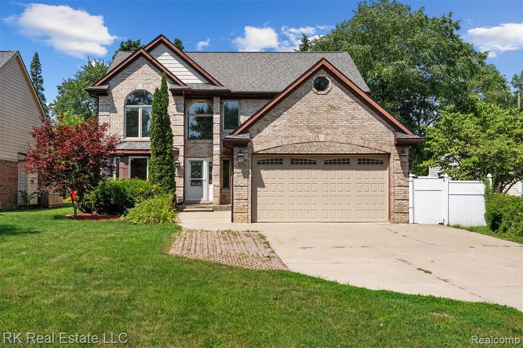 3178 Avalon Road, Rochester Hills, MI 48309