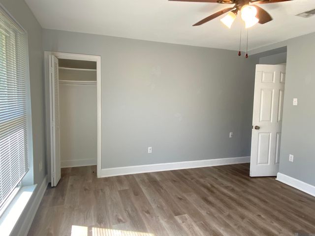 12355 Gebhart Dr, Baton Rouge, LA 70816