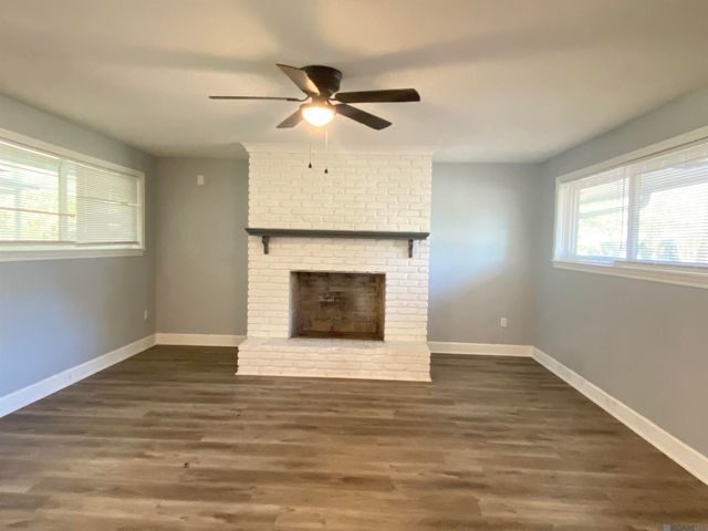 12355 Gebhart Dr, Baton Rouge, LA 70816