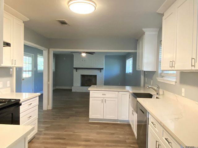 12355 Gebhart Dr, Baton Rouge, LA 70816