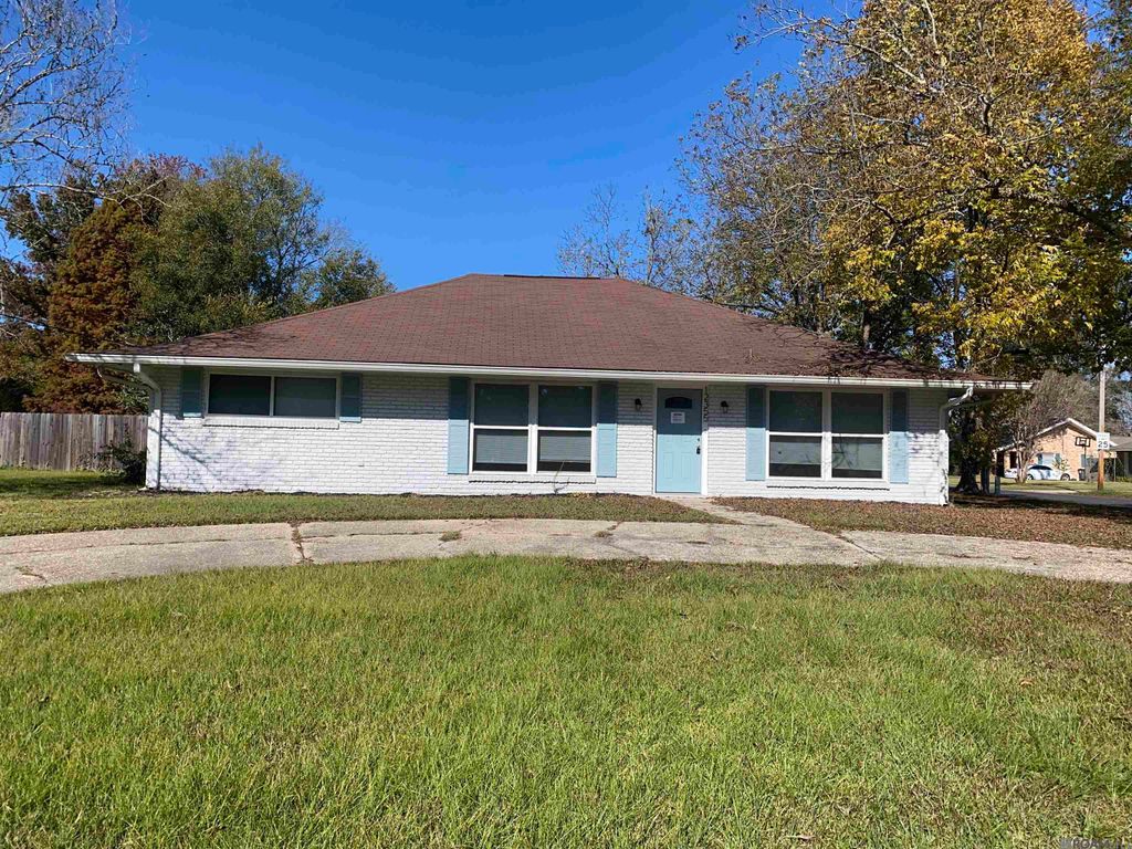 12355 Gebhart Dr, Baton Rouge, LA 70816