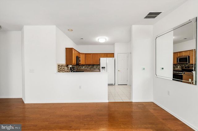 81 MEADOWLARK DR, Hamilton, NJ 08690