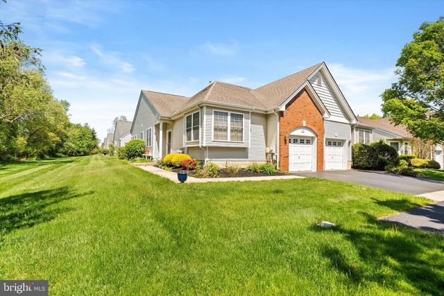 81 MEADOWLARK DR, Hamilton, NJ 08690