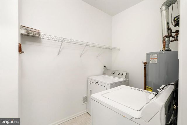 81 MEADOWLARK DR, Hamilton, NJ 08690