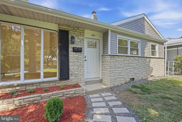 210 NEWTOWN RD, Warminster, PA 18974