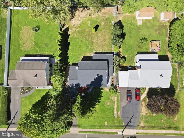 210 NEWTOWN RD, Warminster, PA 18974