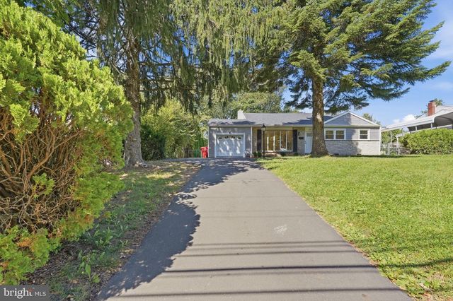 210 NEWTOWN RD, Warminster, PA 18974