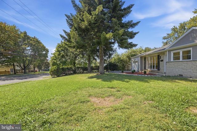 210 NEWTOWN RD, Warminster, PA 18974