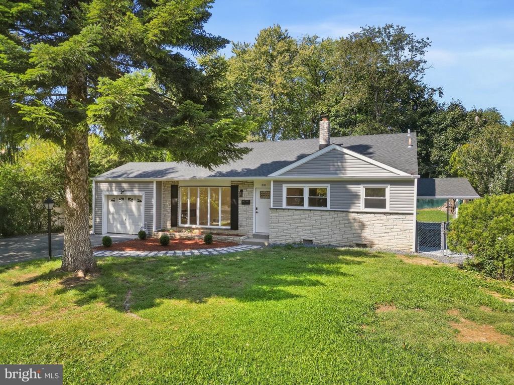 210 NEWTOWN RD, Warminster, PA 18974 — photo 3